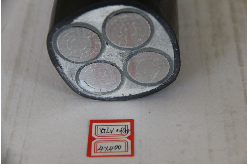 ���Ͻ���µ���ȷ���ӷ�������������Ӧ�ü�ֵ