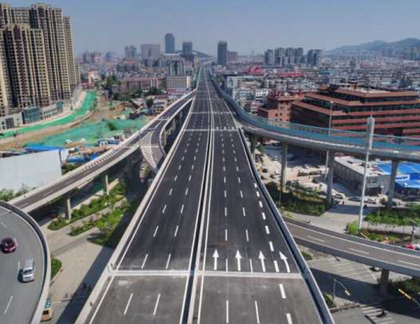 ����˳�Ӹ߼�����һ��·�Ƶƾ߼����²ɹ�